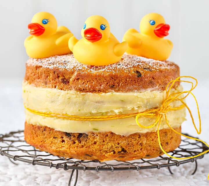 Baby Shower food ideas - Carrot Duckling Cake