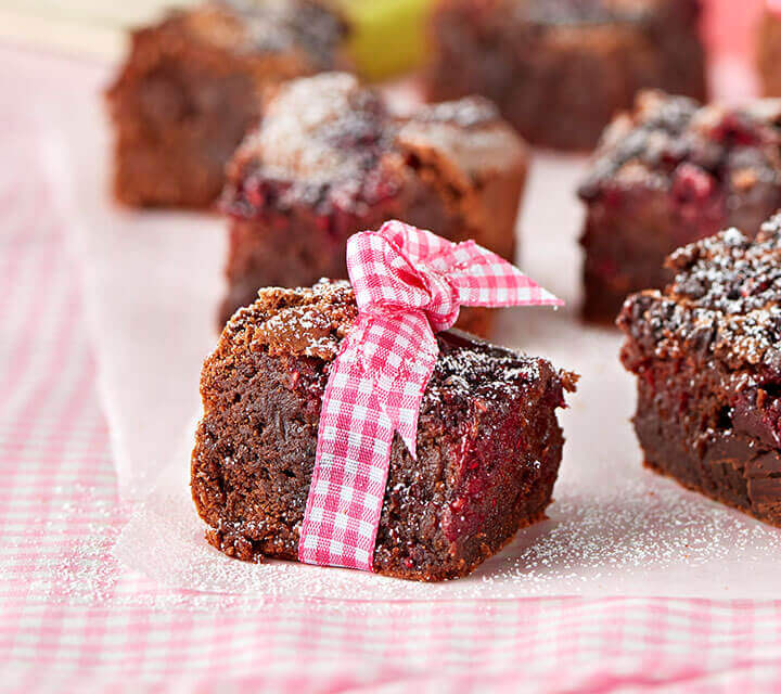 Baby Shower food ideas - Raspberry Chocolate Brownies