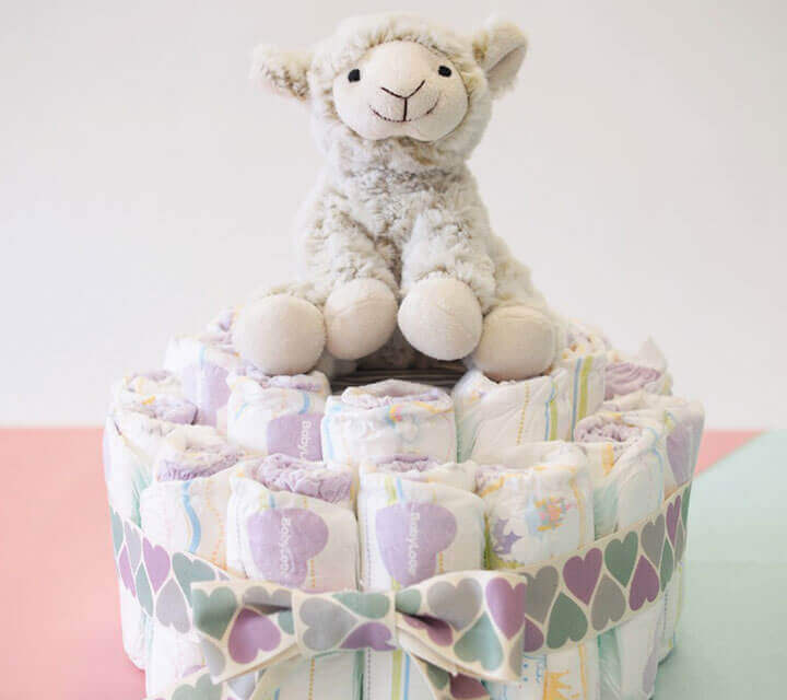 Baby Shower Decorations - Nifty nappy cake